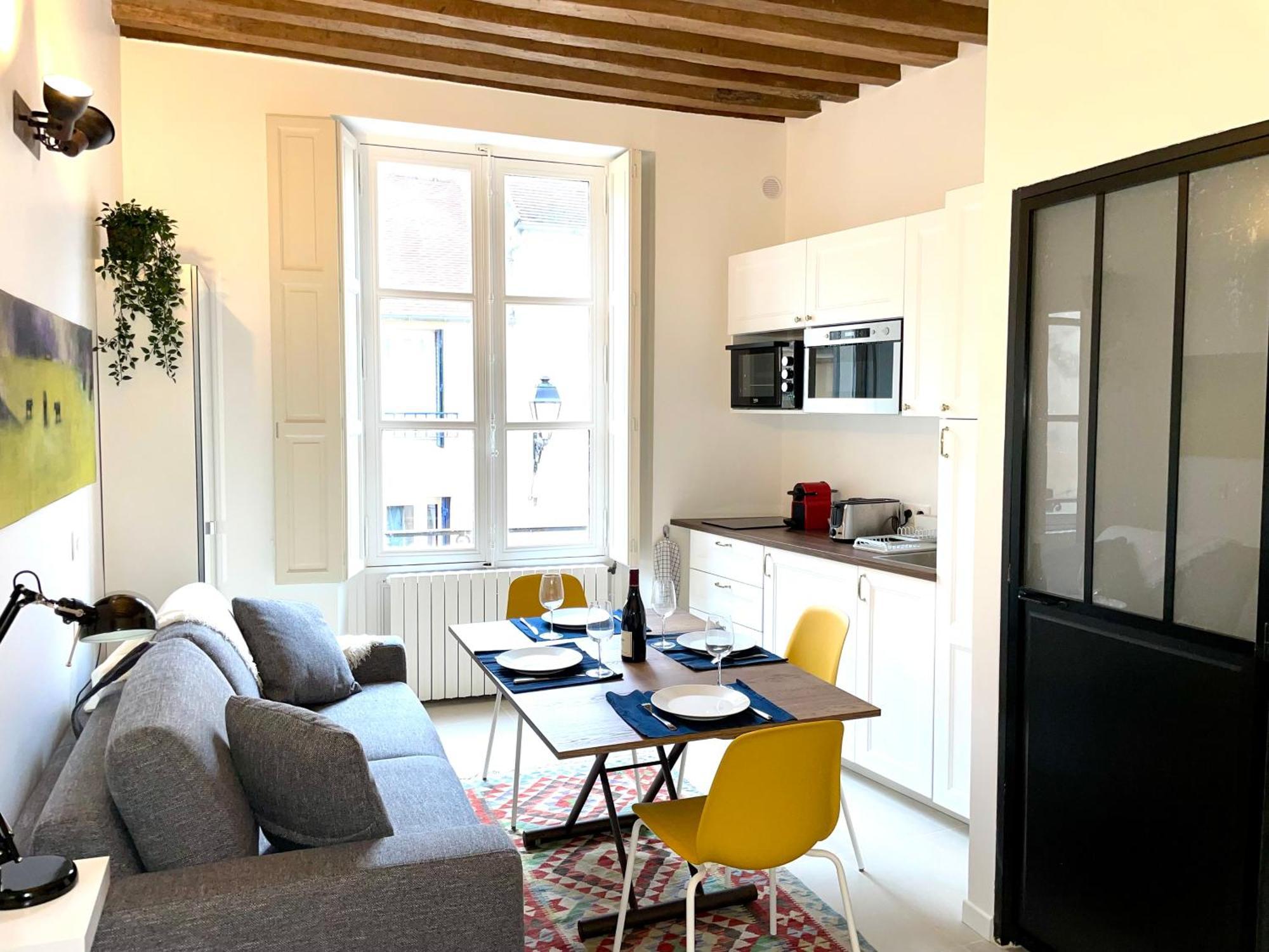 Studio Renove Et Tres Fonctionnel, Marly-Le-Roi Exterior foto